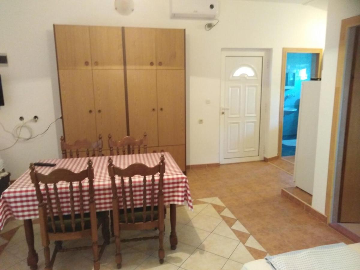 Apartman Ivica Vir Extérieur photo